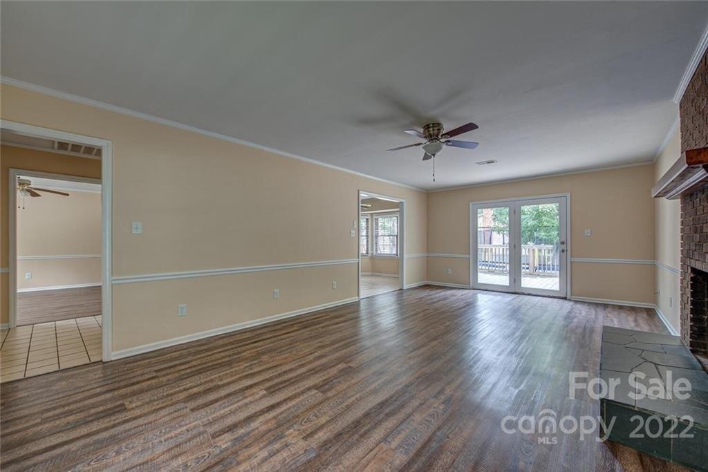 Rivermont Dr, Gastonia, NC 28054