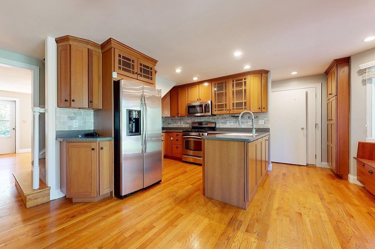 High Meadows Dr, Cincinnati, OH 45230