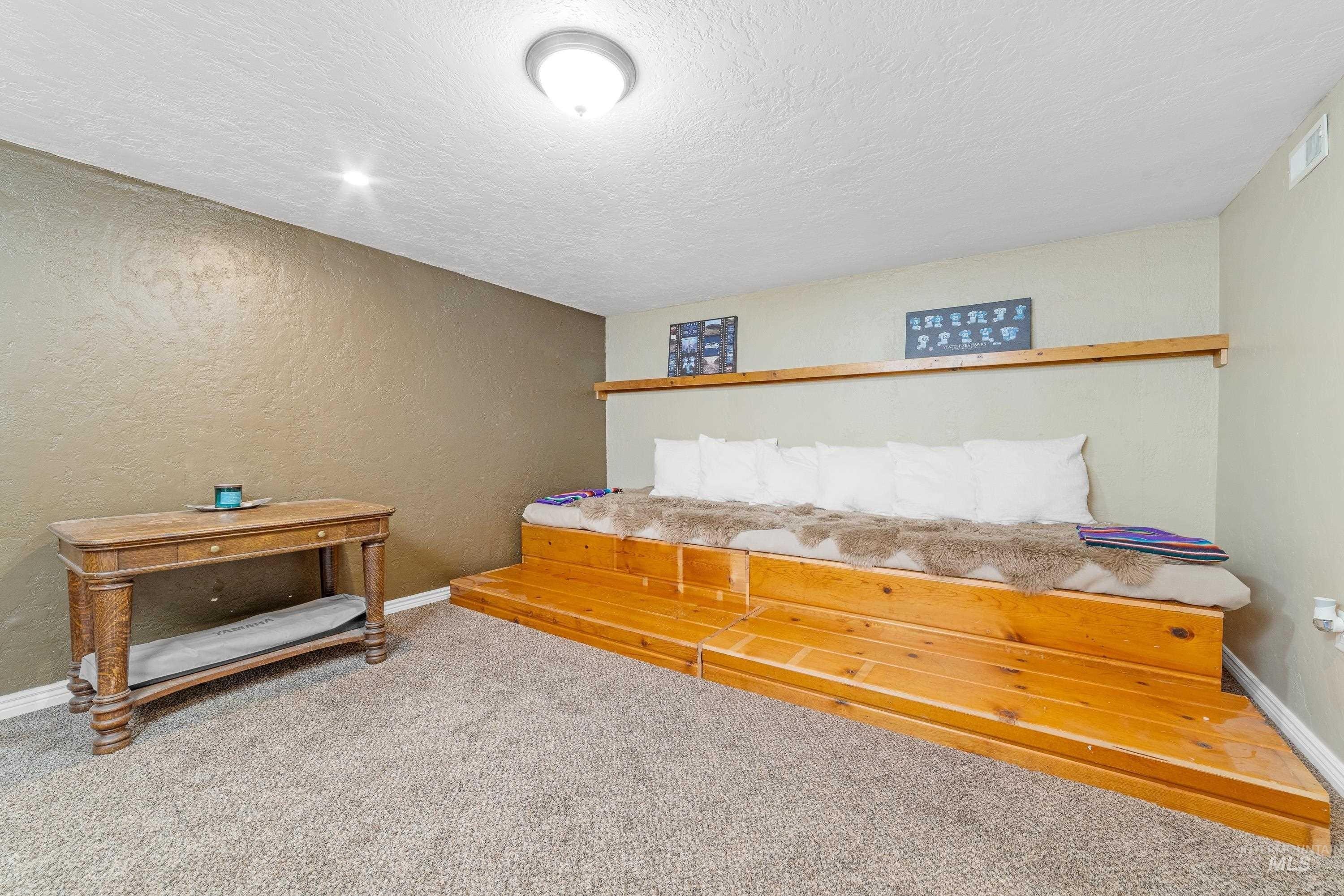 W Spaulding St, Boise, ID 83705