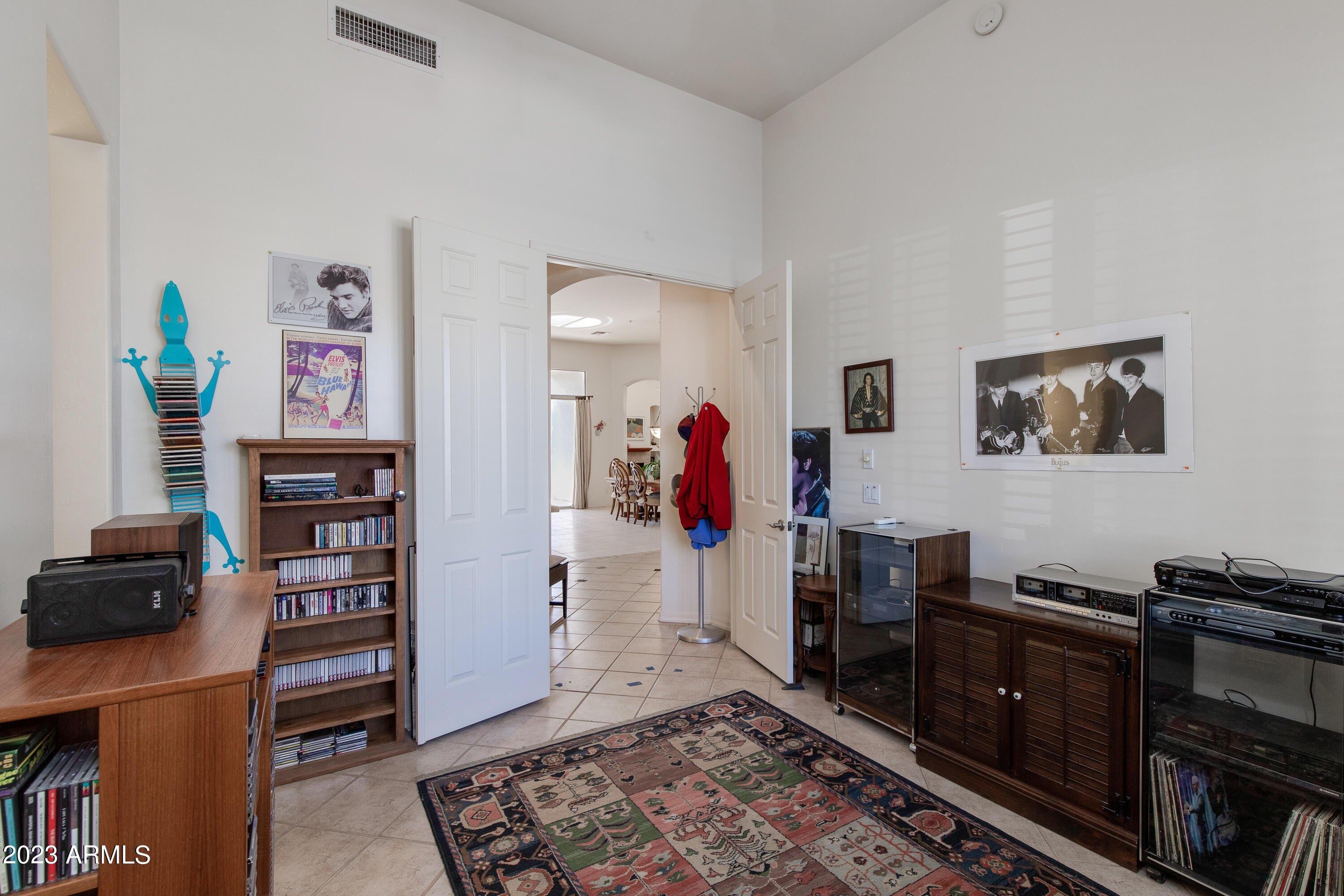 E Kalil Dr, Scottsdale, AZ 85260