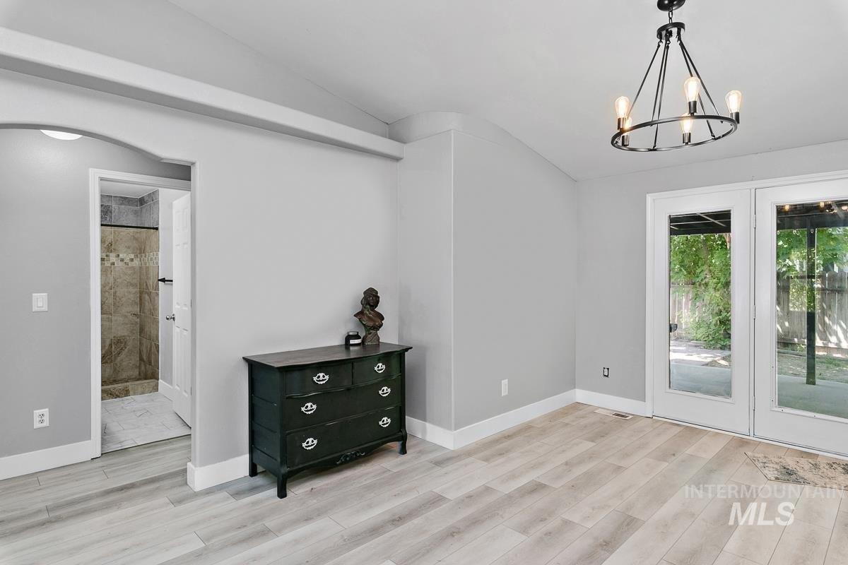 Sunridge Dr, Caldwell, ID 83605