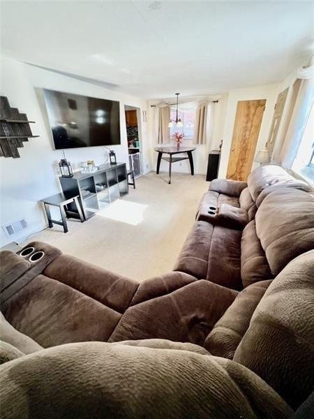 Bellair Rd, Mckeesport, PA 15133