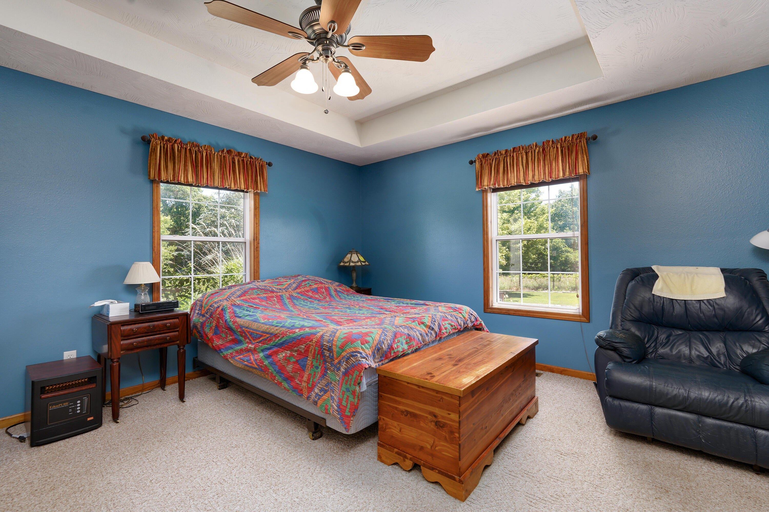 Brianna Dr, Seymour, MO 65746