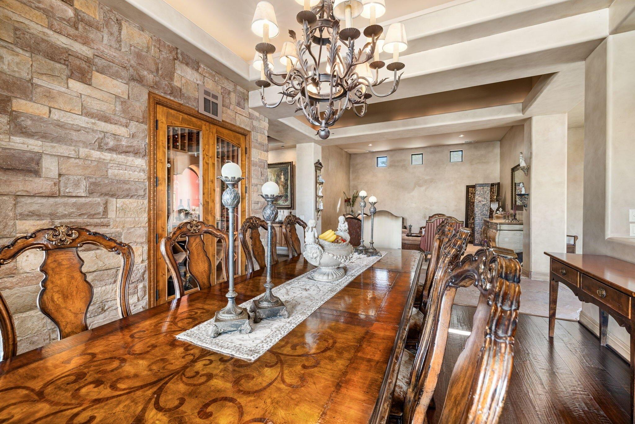 Overland Ct, Palm Desert, CA 92260