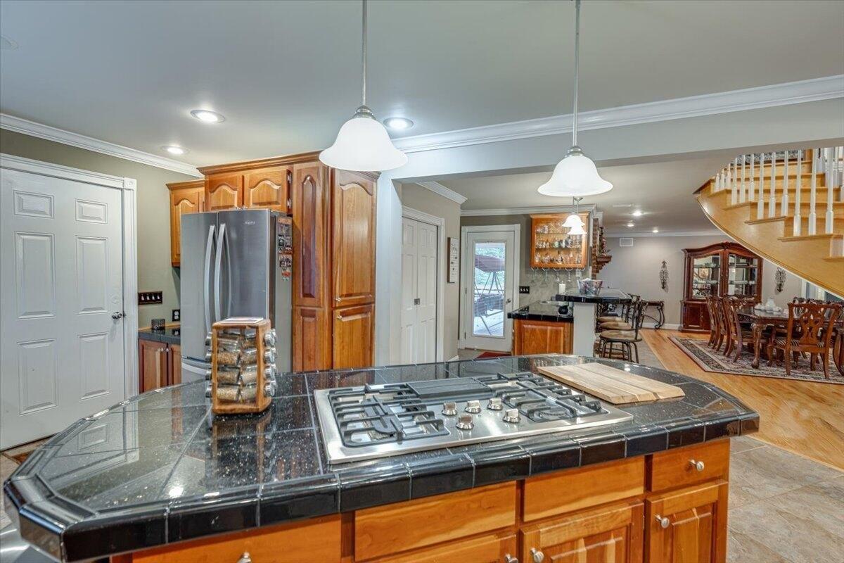 Valleybrook Rd, Hixson, TN 37343