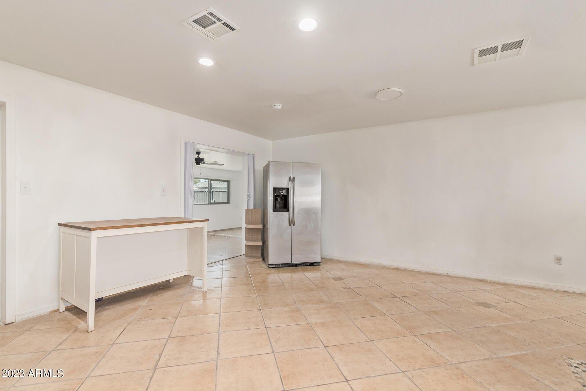 W Santa Cruz Blvd, Arizona City, AZ 85123