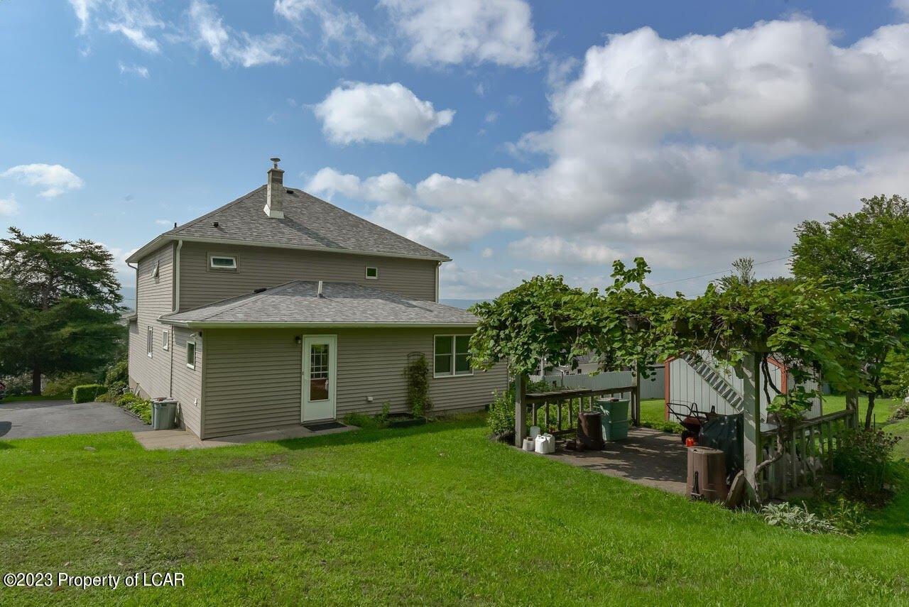Flannagan St, Kingston, PA 18704