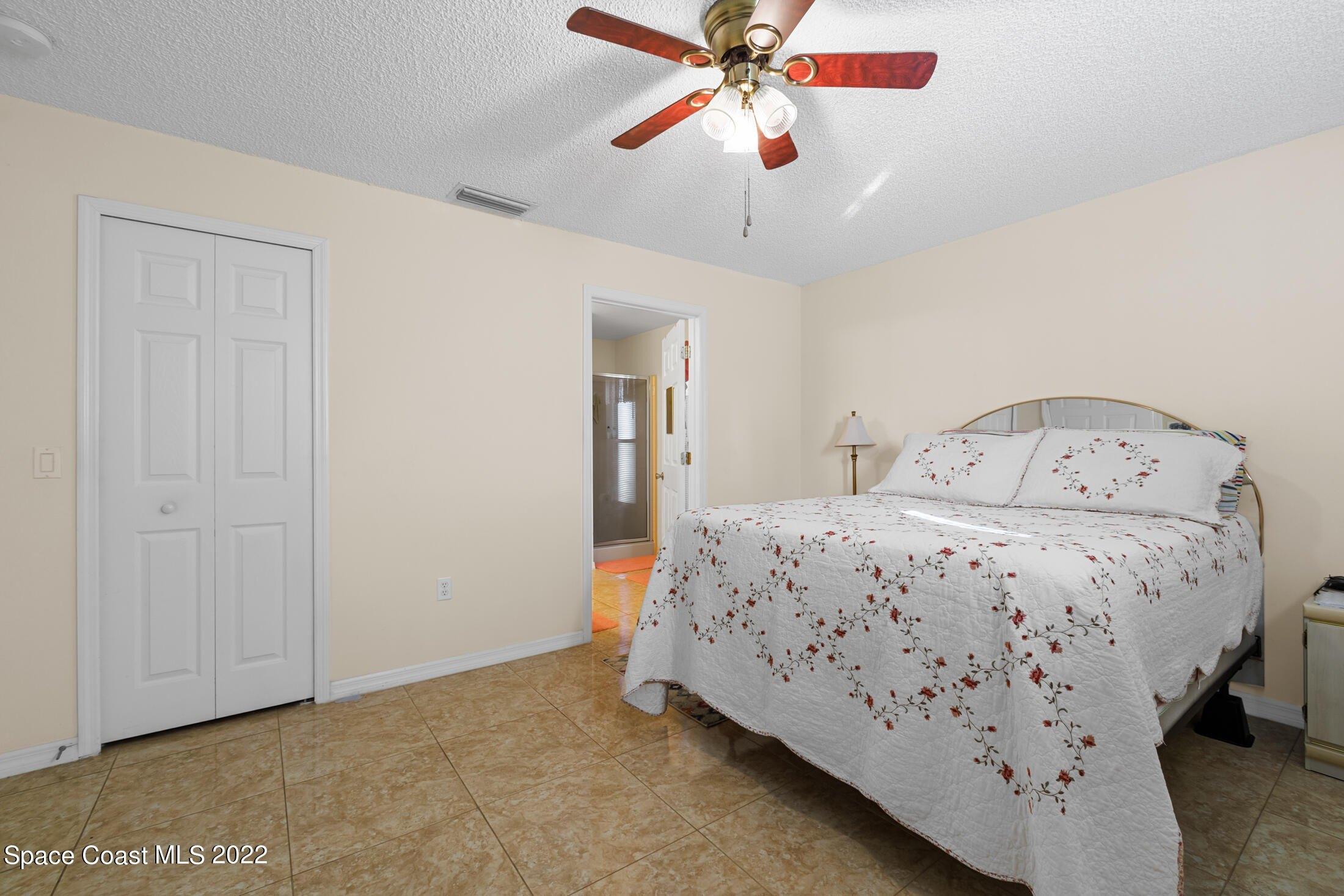 Ladson Ave Nw, Palm Bay, FL 32907