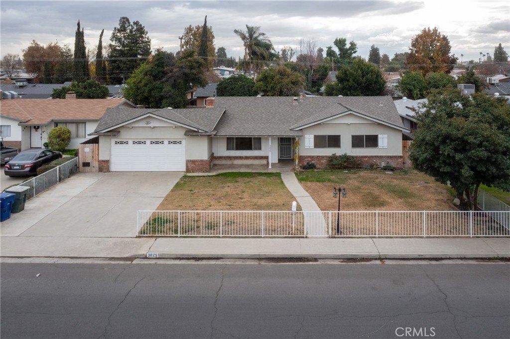 Bianchi Way, Bakersfield, CA 93309