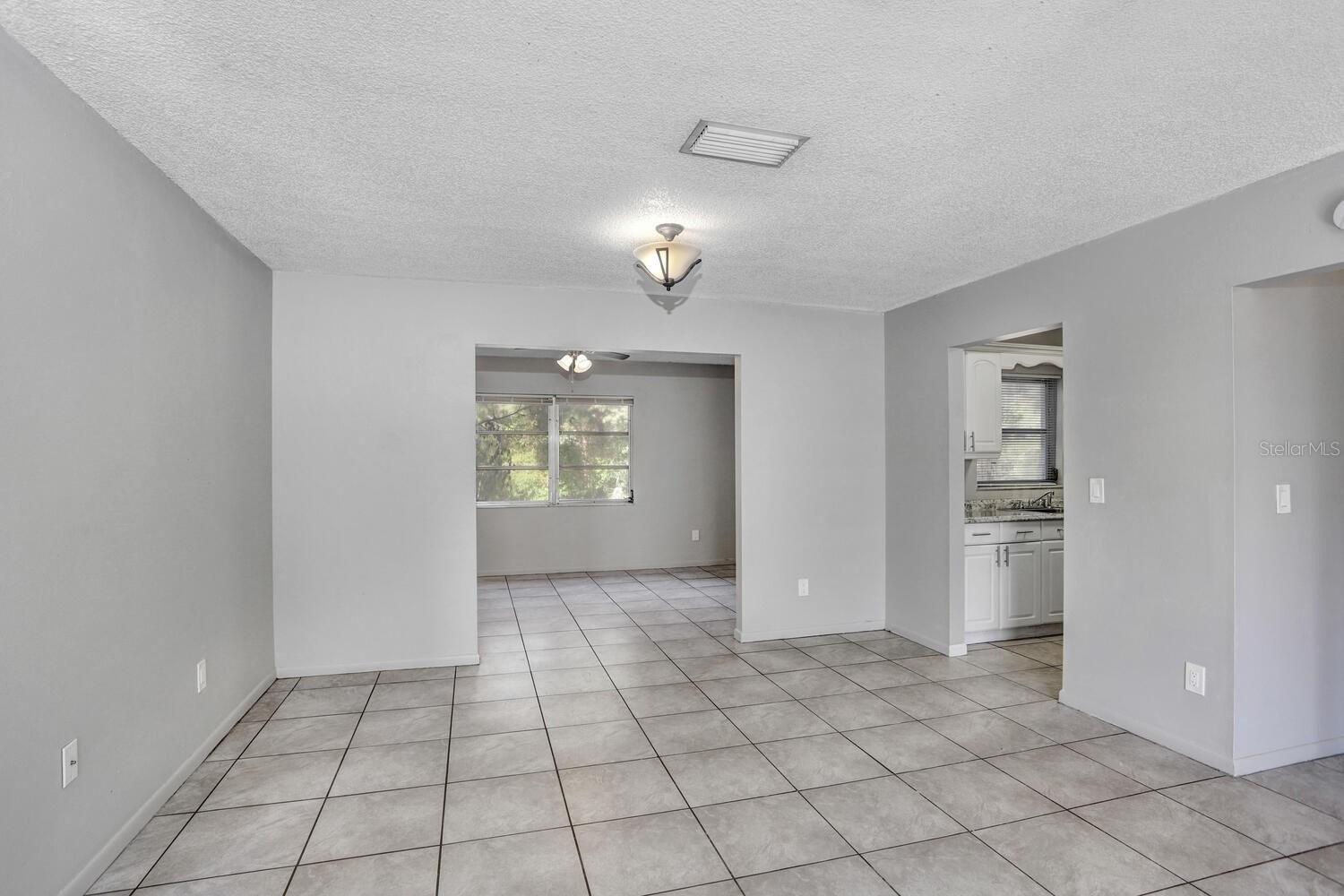 Lakeshore Ave, Spring Hill, FL 34606