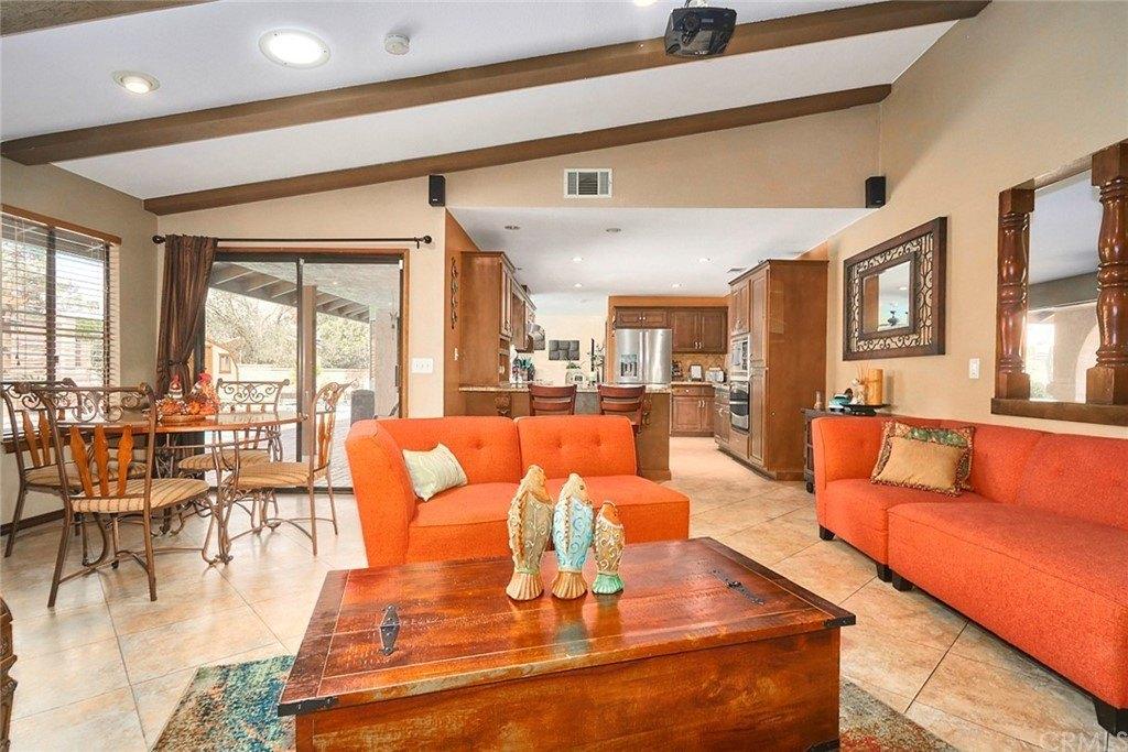 Eyota Rd, Apple Valley, CA 92308