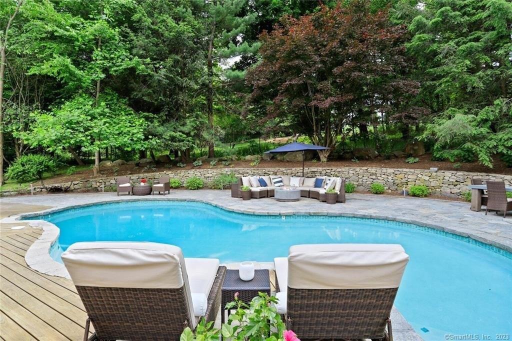 Sturges Ridge Rd, Wilton, CT 06897