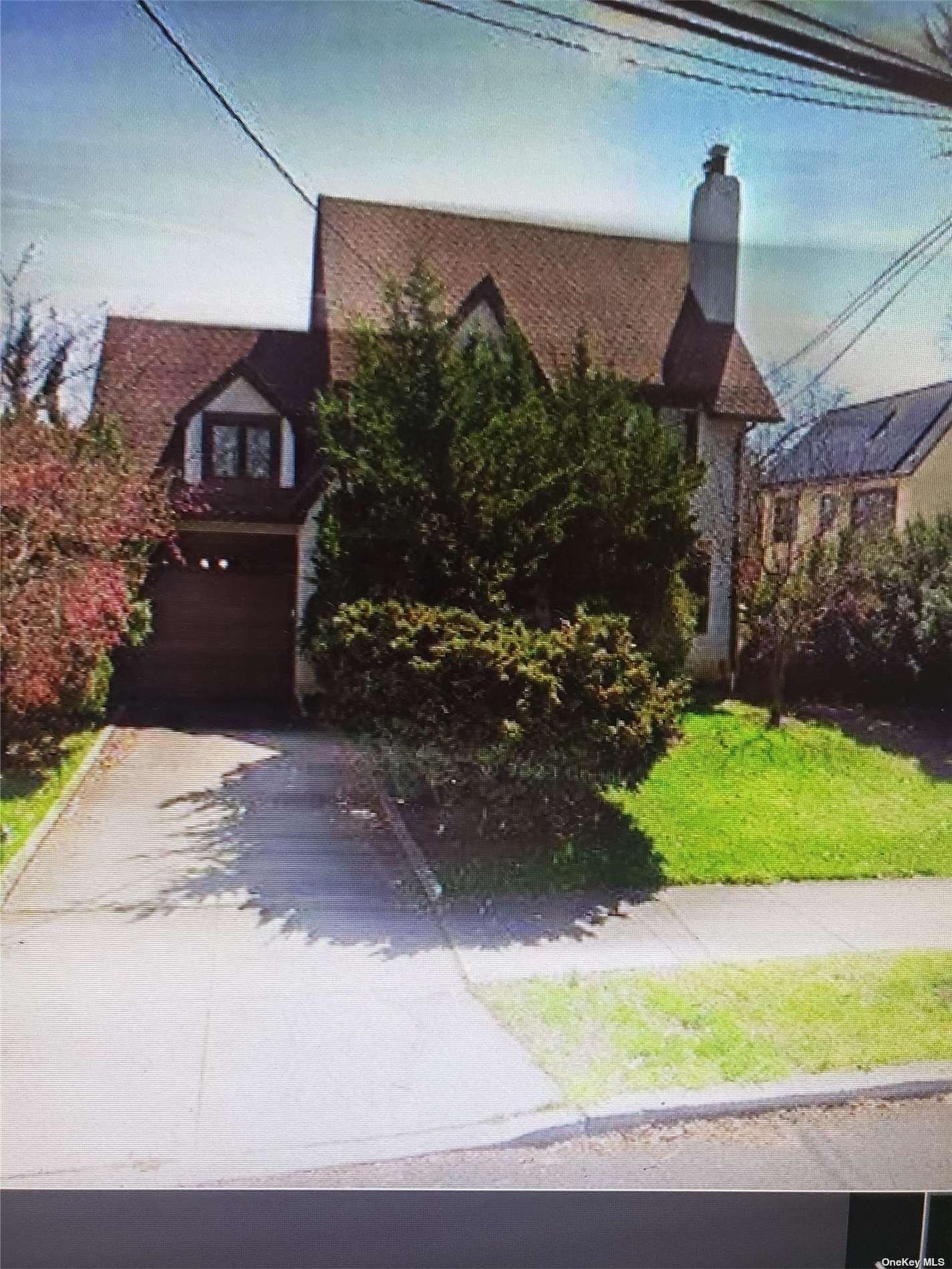 Van Zandt Ave, Little Neck, NY 11362