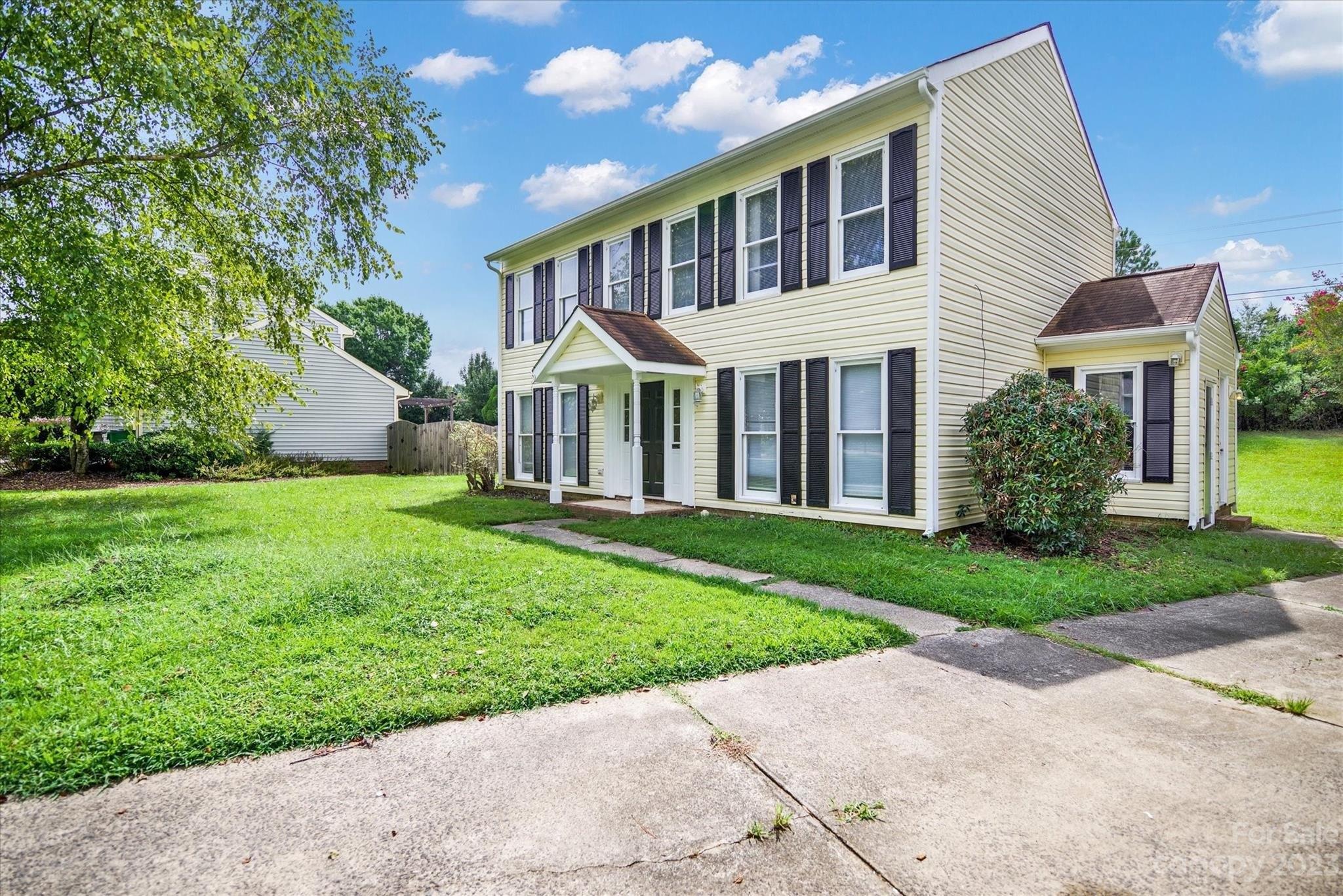 Fairway Ridge Rd, Charlotte, NC 28277