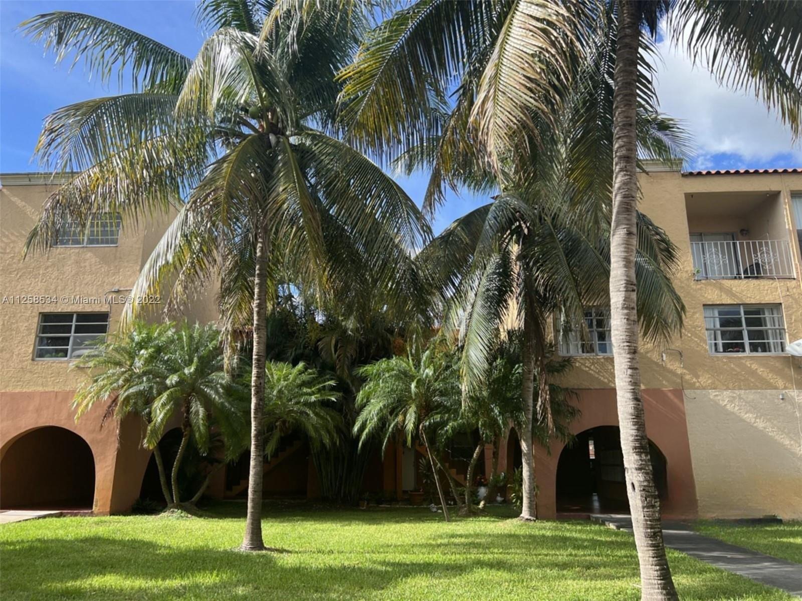 W 53rd St, Hialeah, FL 33012