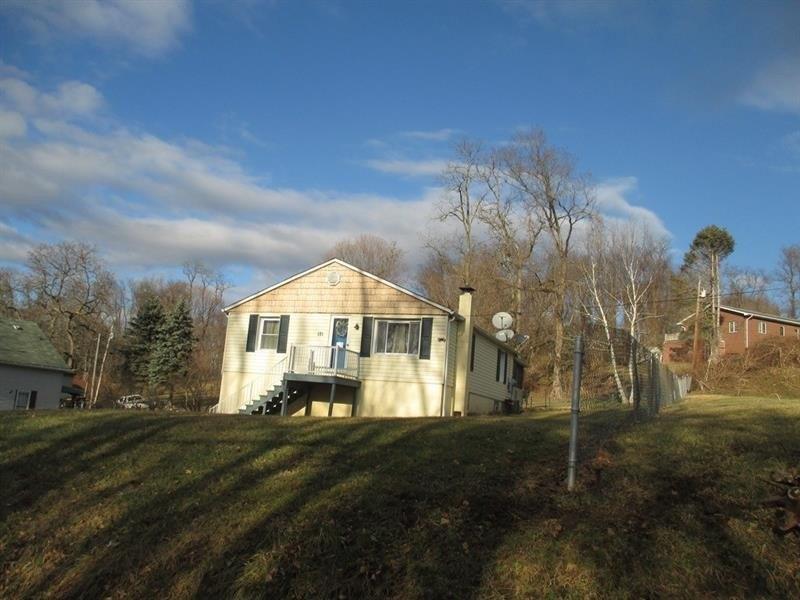 Lenity School Rd, Rostraver Township, PA 15012
