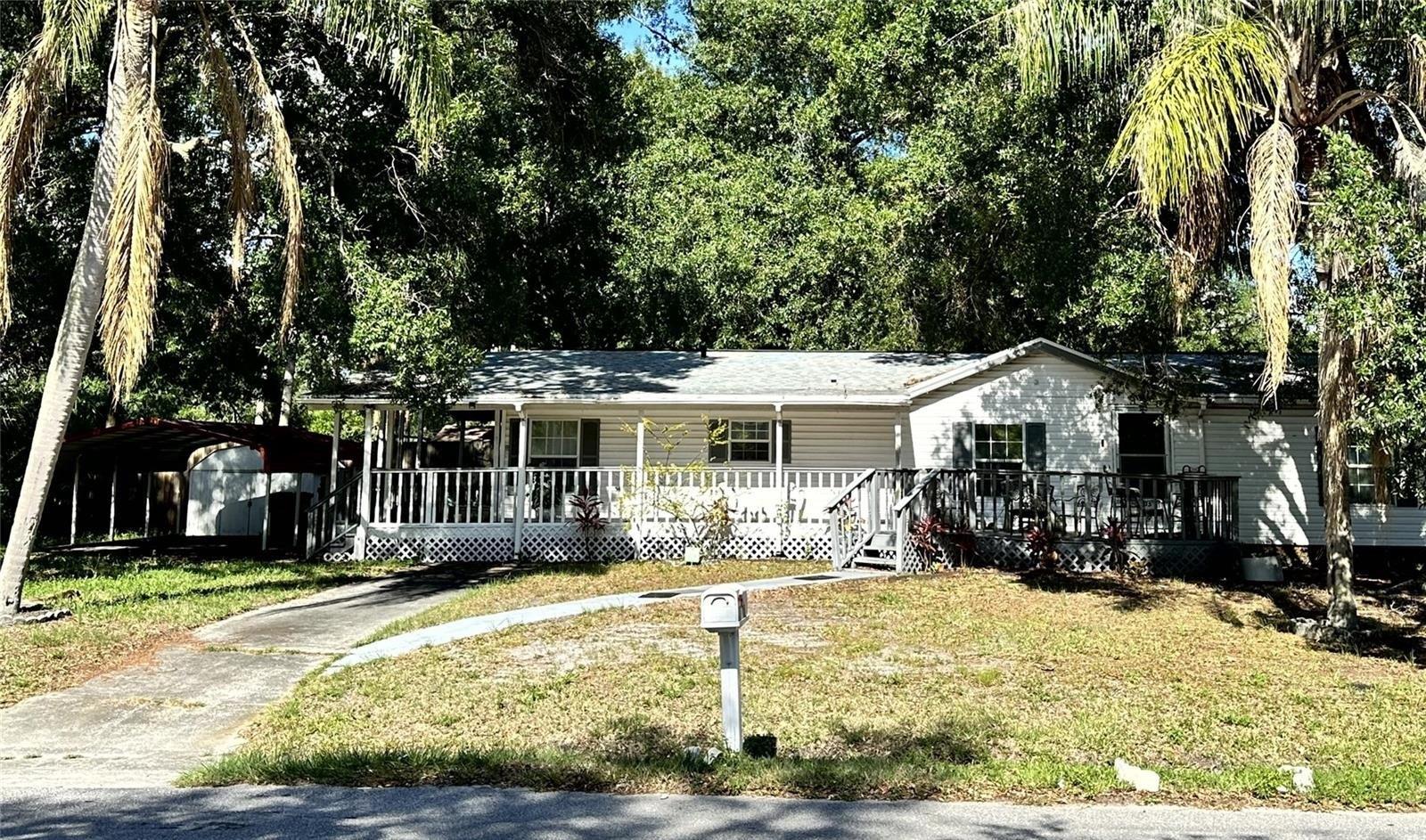 N Mendenhall Dr, Tampa, FL 33603