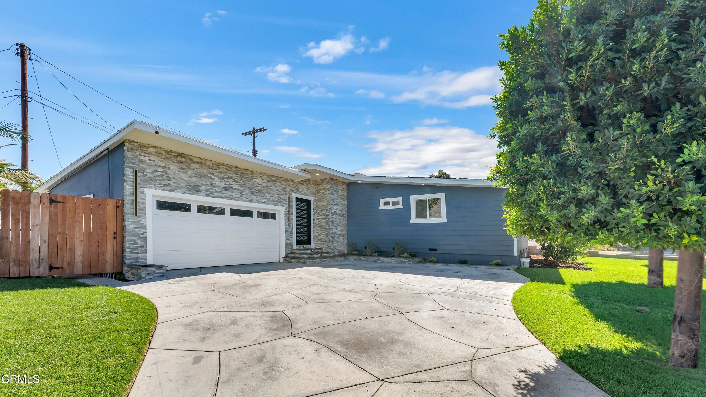 Nassau Ave, Sunland, CA 91040