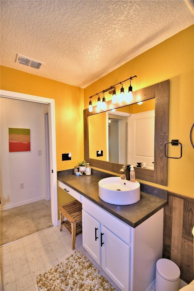 Highfin Dr, Winter Haven, FL 33881