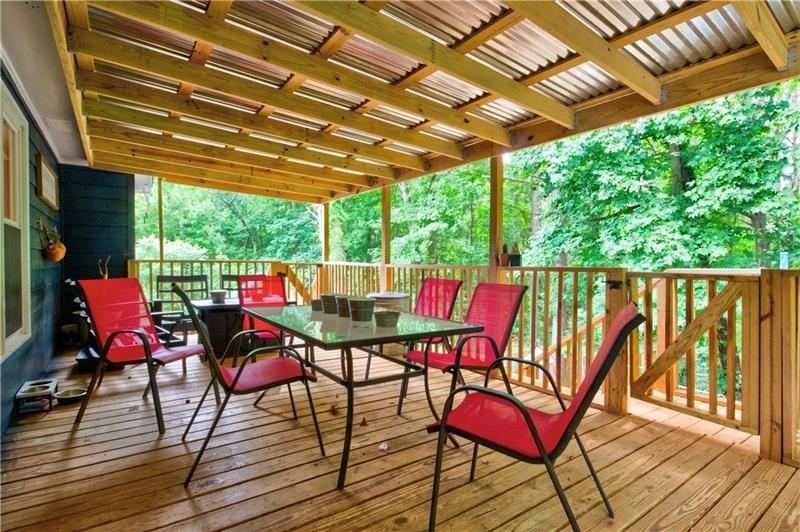 Maplewood Ln, Acworth, GA 30101
