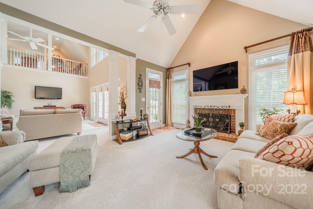 Pine Forest Rd, Charlotte, NC 28214