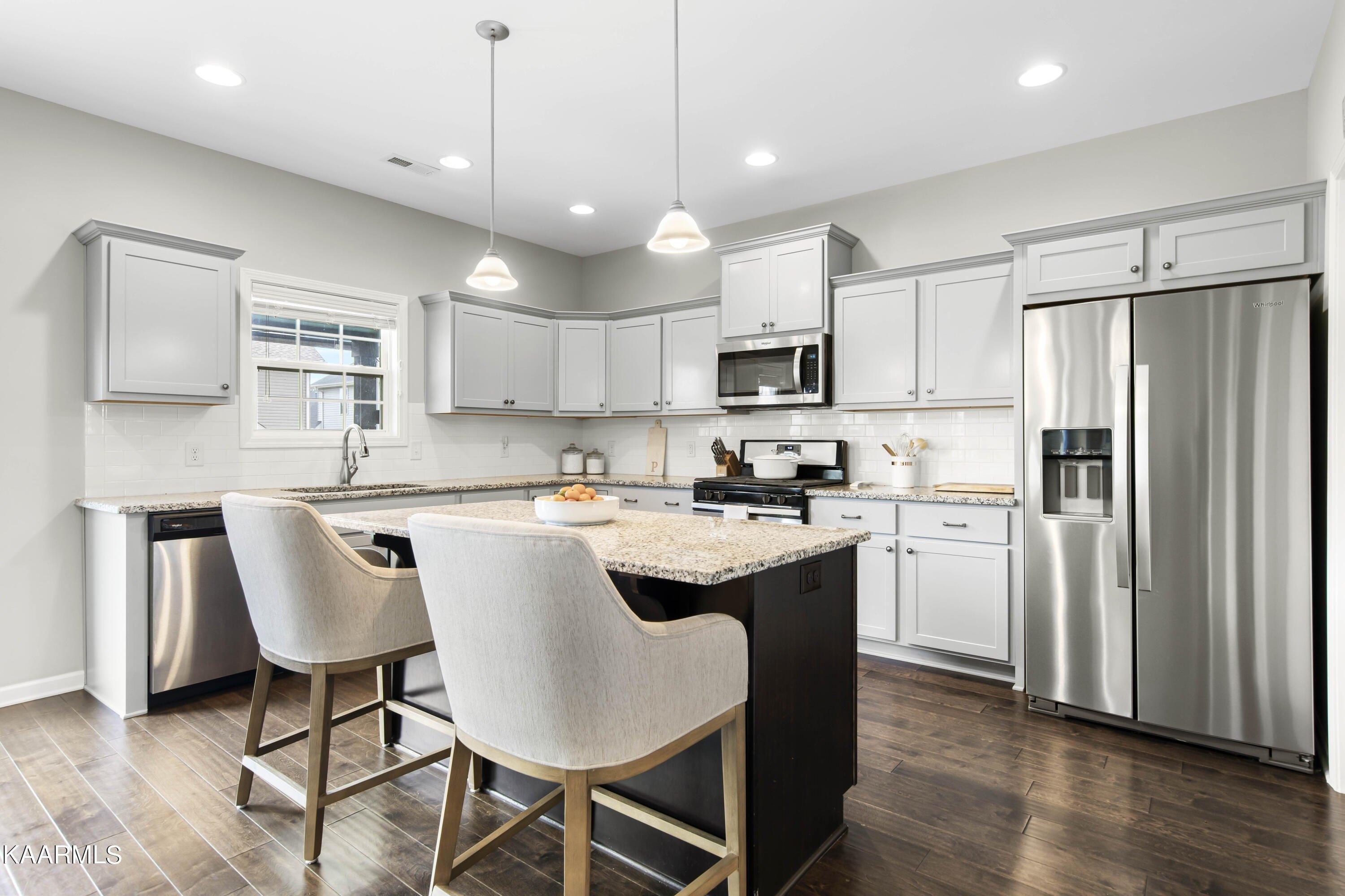 Hamilton Farm Ln, Knoxville, TN 37932