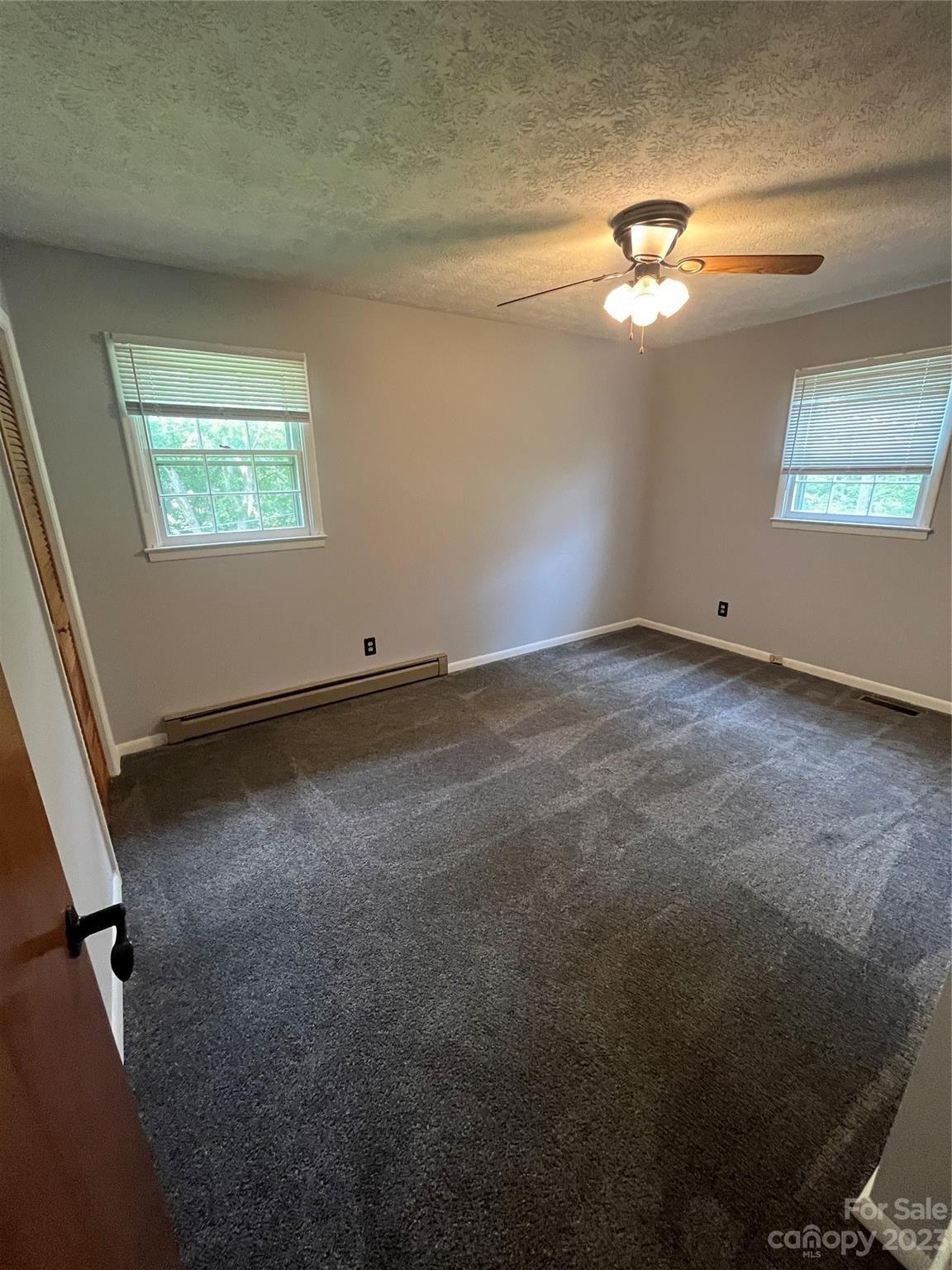 Eastview Pl Nw, Lenoir, NC 28645