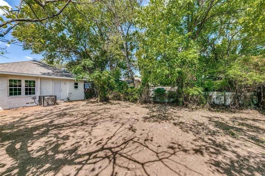 Holmes St, Dallas, TX 75215
