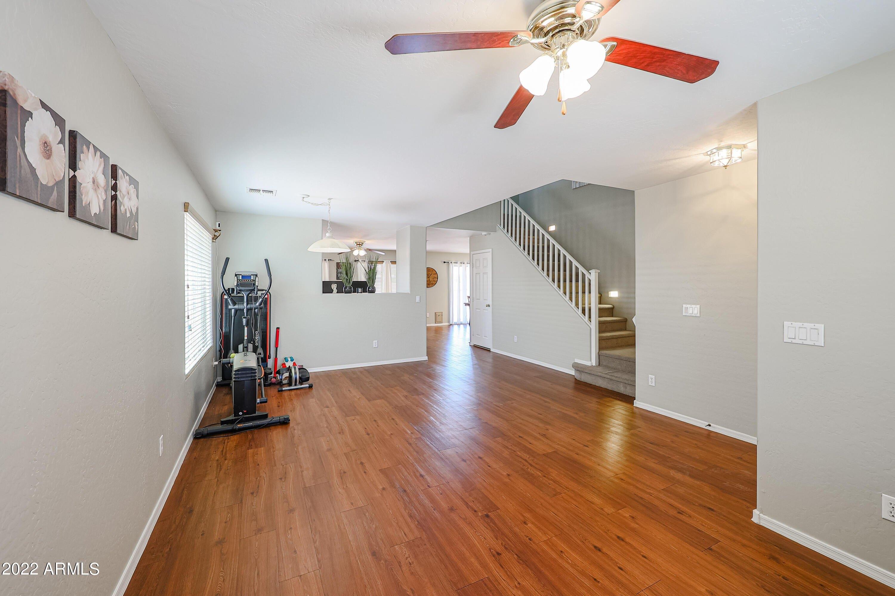 W Discovery Dr, Glendale, AZ 85303