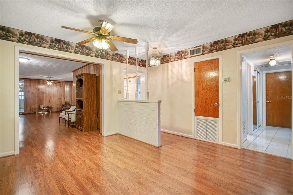 Brandeis Ave, Orlando, FL 32839