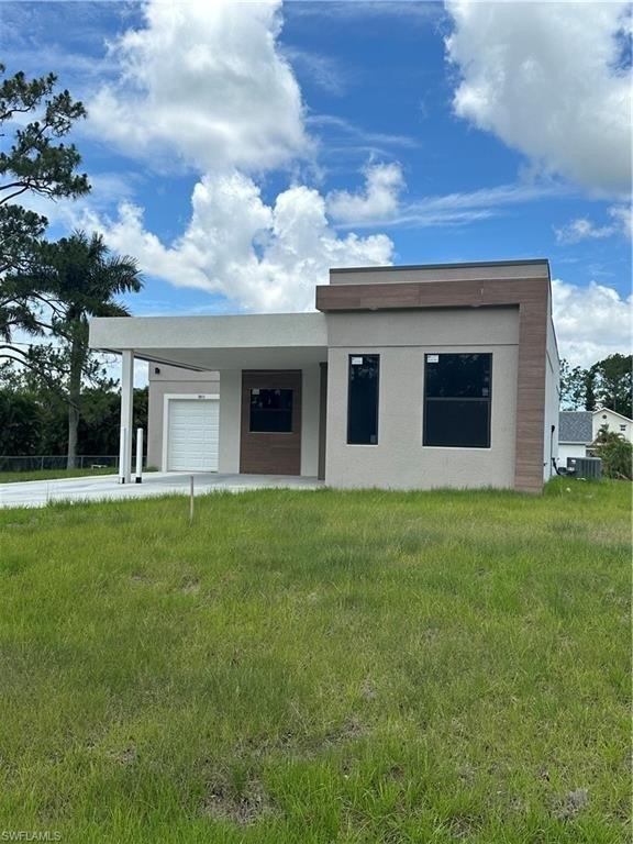 Olsen Ln, Lehigh Acres, FL 33972