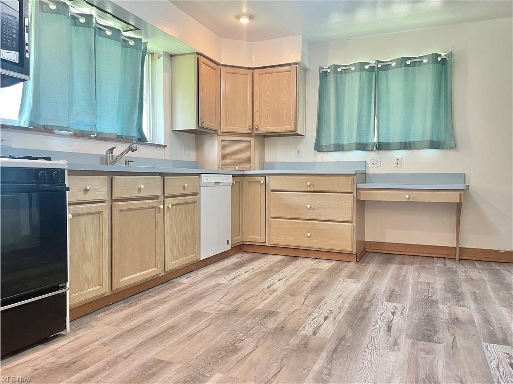 Chestnut St, Steubenville, OH 43952