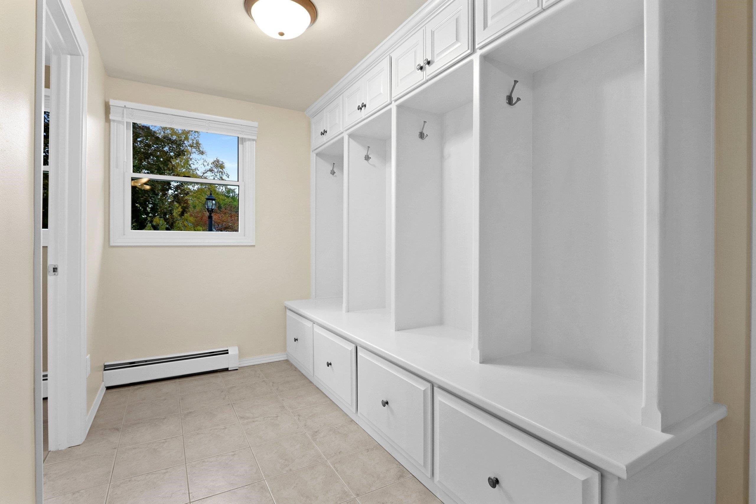 Orrie Ln, Green Bay, WI 54304