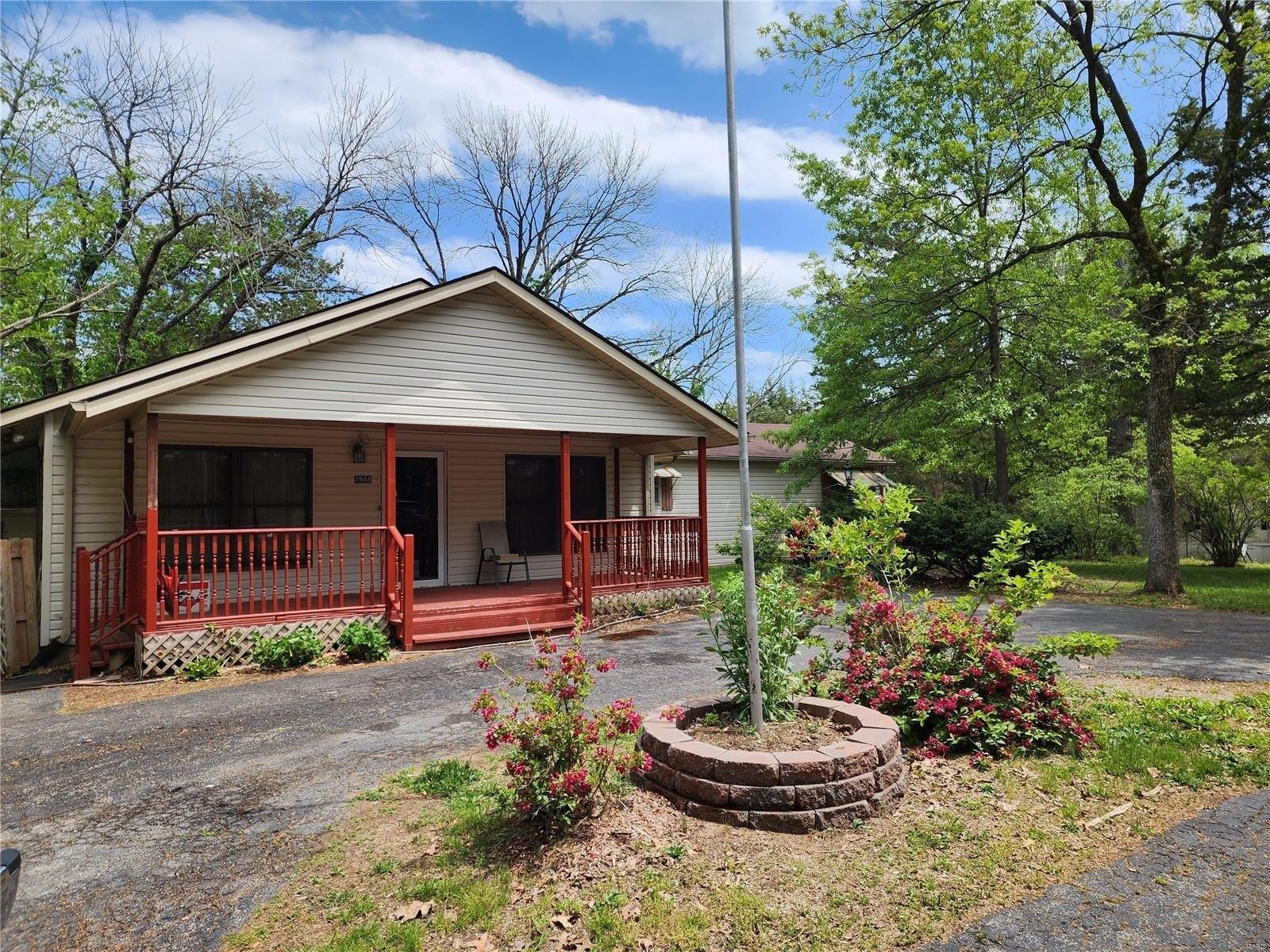 W Forest Hills Dr, Dittmer, MO 63023