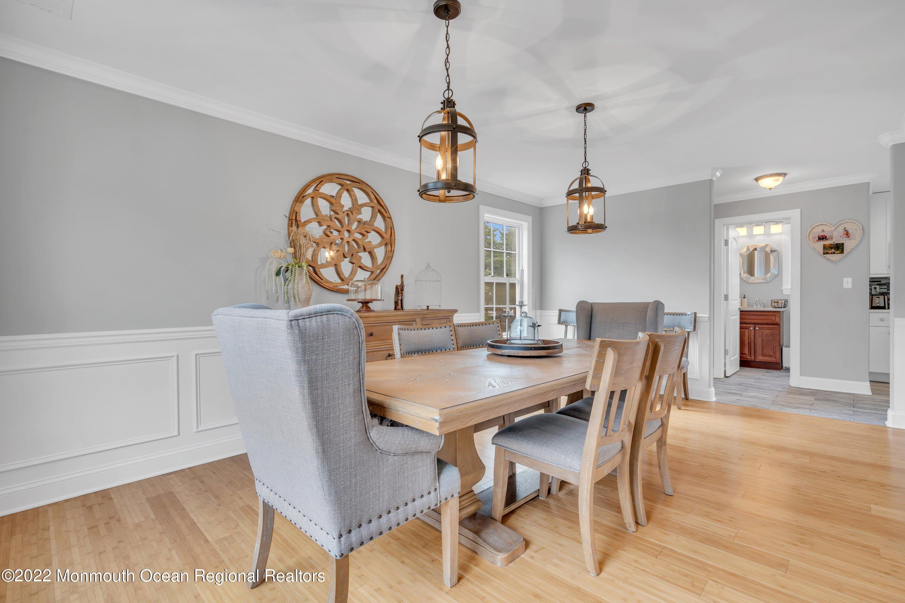 Colleran Pl, Bayville, NJ 08721