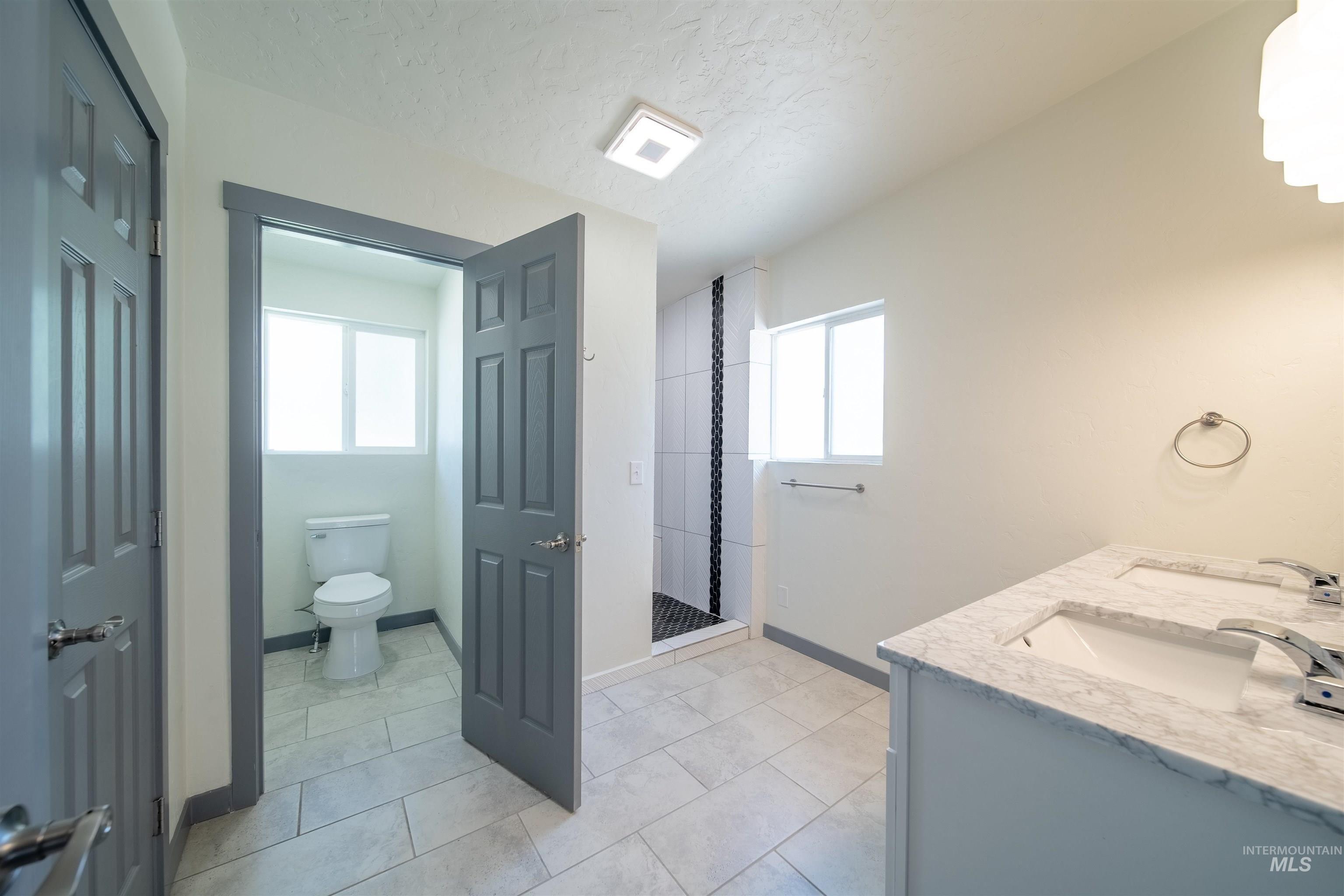W Camas St, Boise, ID 83705
