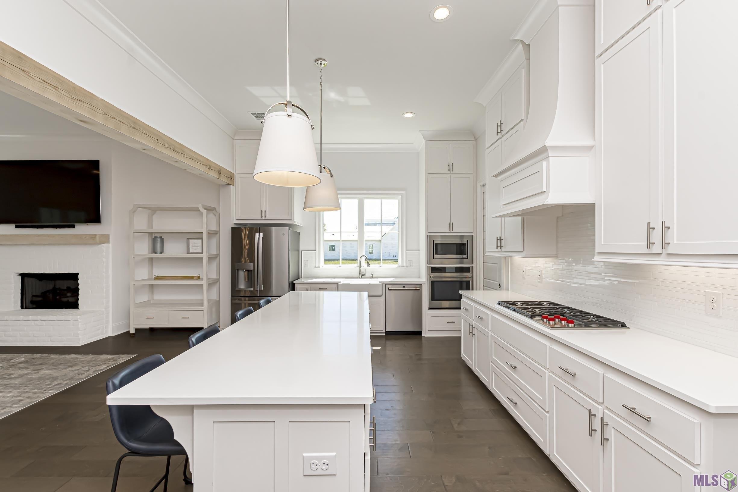 Deaux Parc Dr, Baton Rouge, LA 70808
