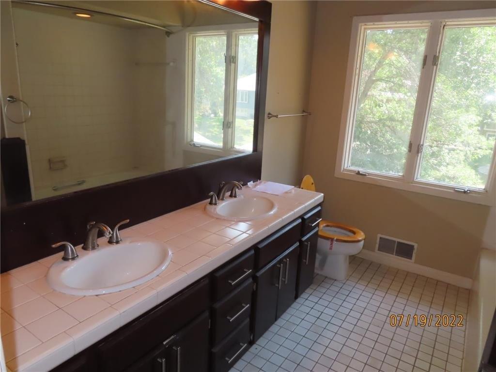 Flag Ave N, Minneapolis, MN 55428