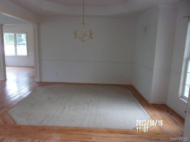 Driftwood Dr, Niagara Falls, NY 14304