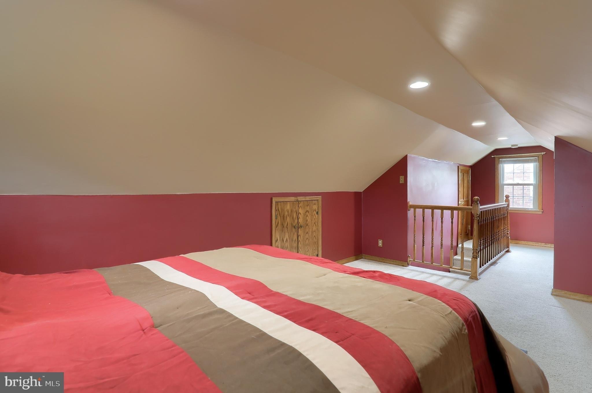 Rockwood Ave, York, PA 17406