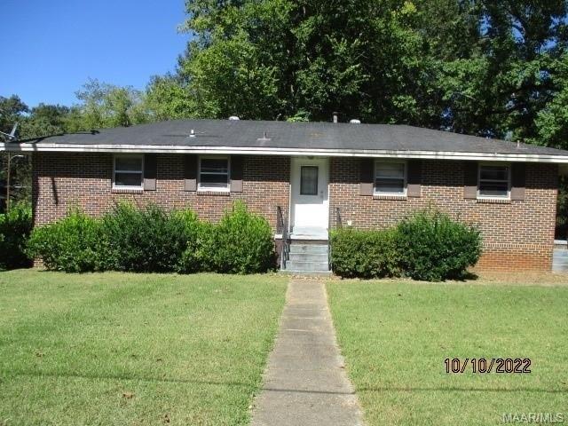 Fairforest Dr, Montgomery, AL 36106