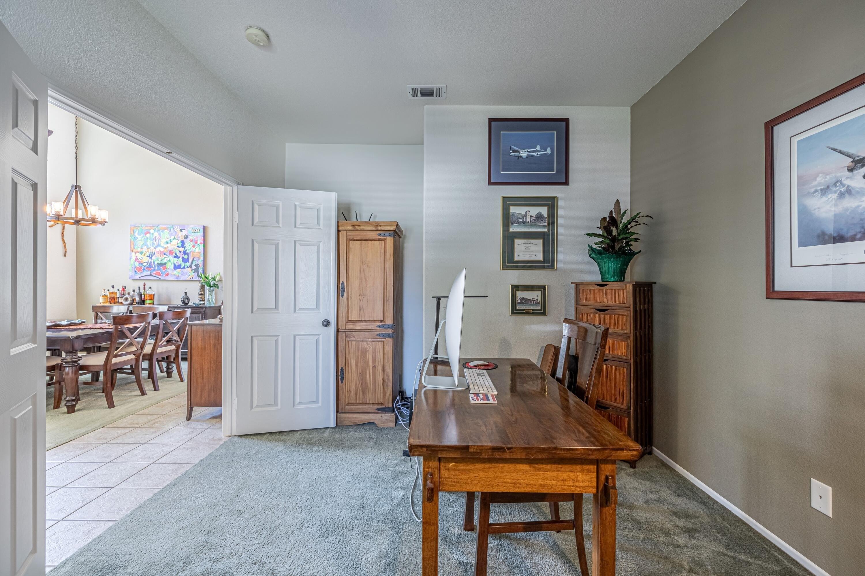 Racquet Ln, Palmdale, CA 93551