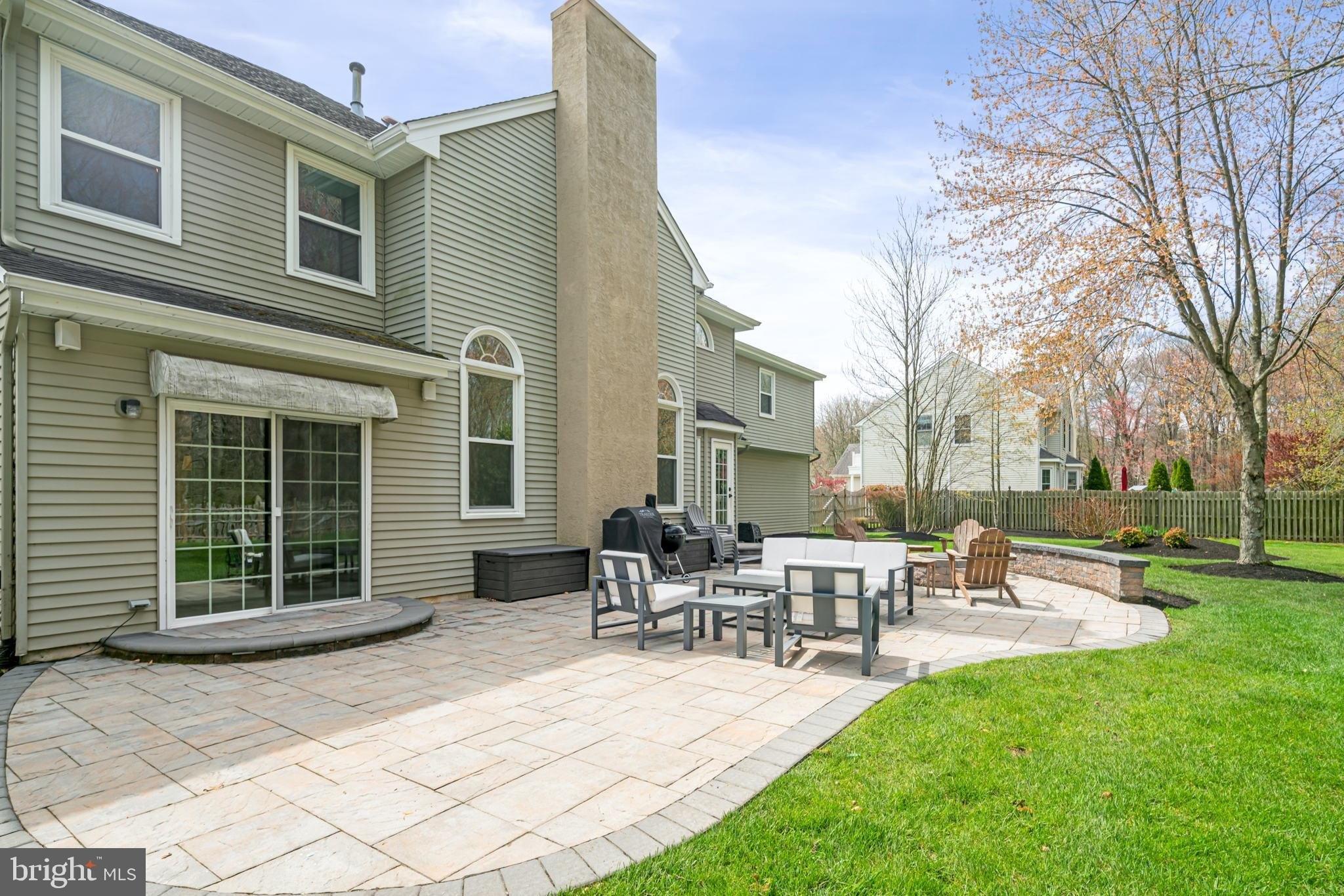 Hopemont Dr, Mount Laurel, NJ 08054