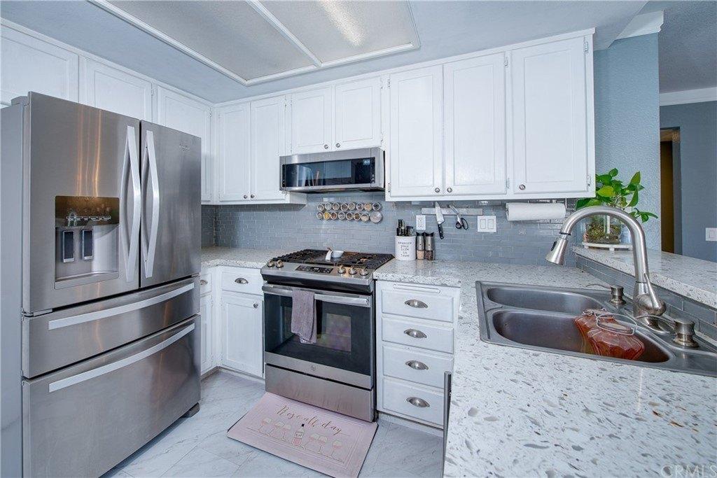 Lone Stallion Ln, Corona, CA 92883