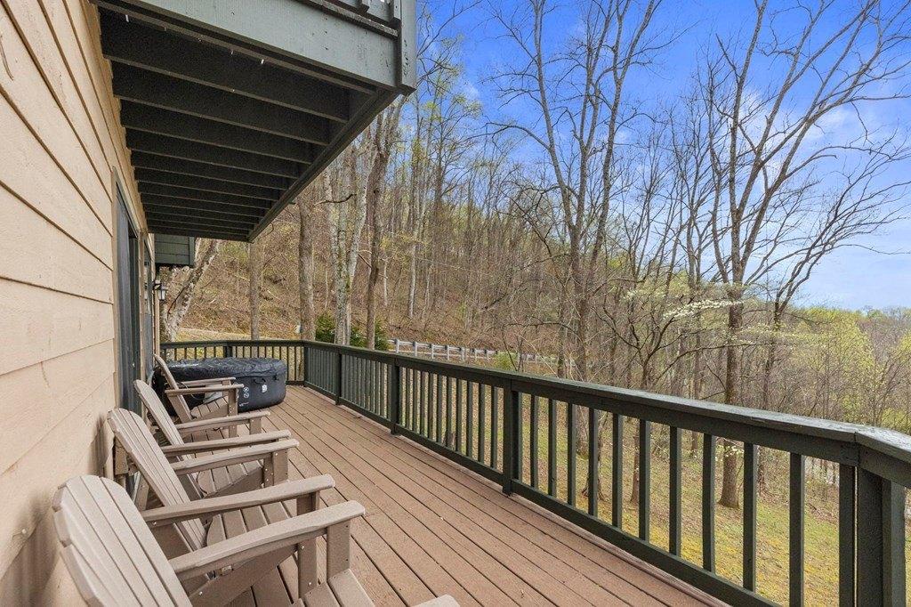Alpine Dr, Sevierville, TN 37876