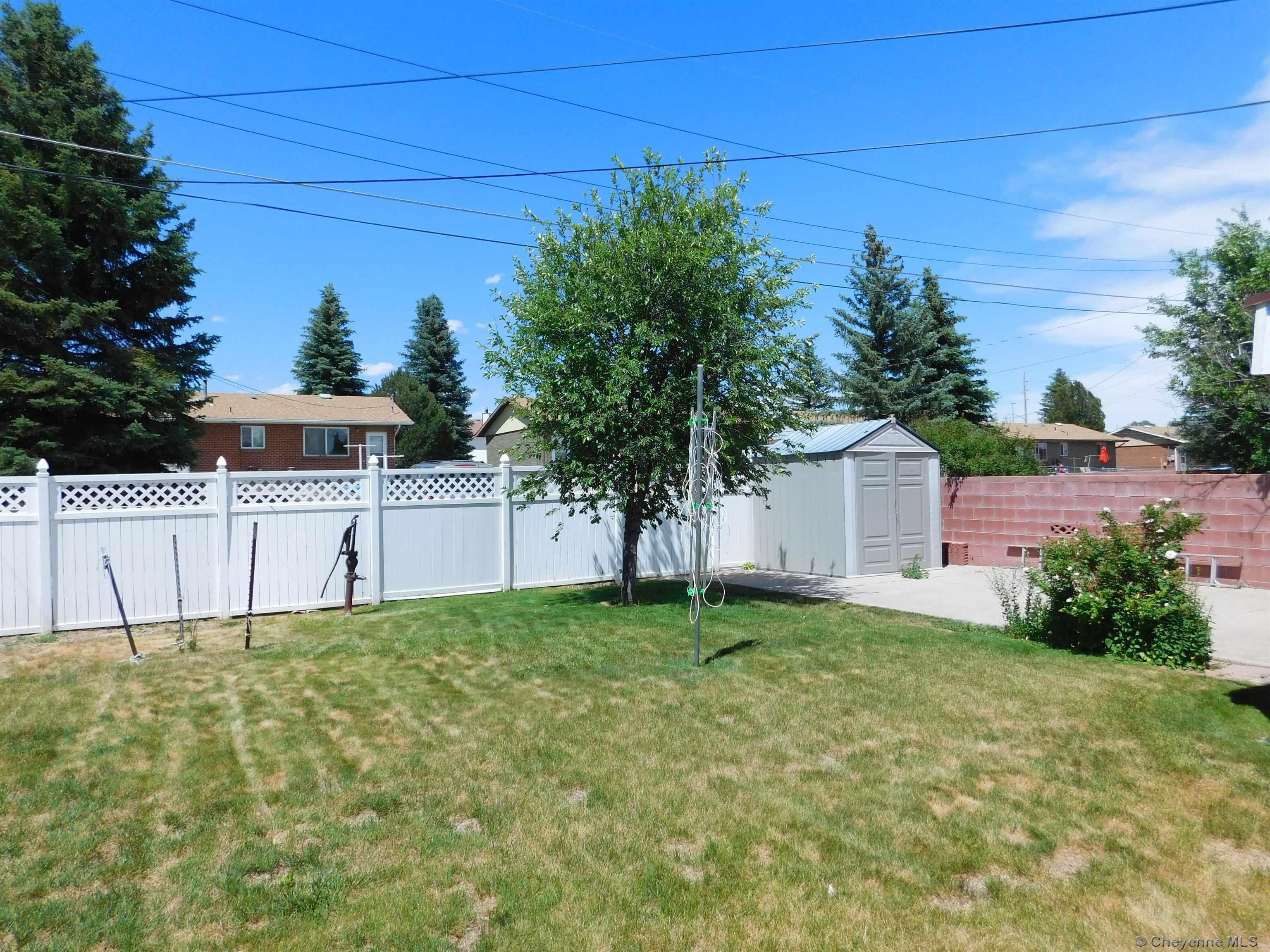 E Carlson St, Cheyenne, WY 82009