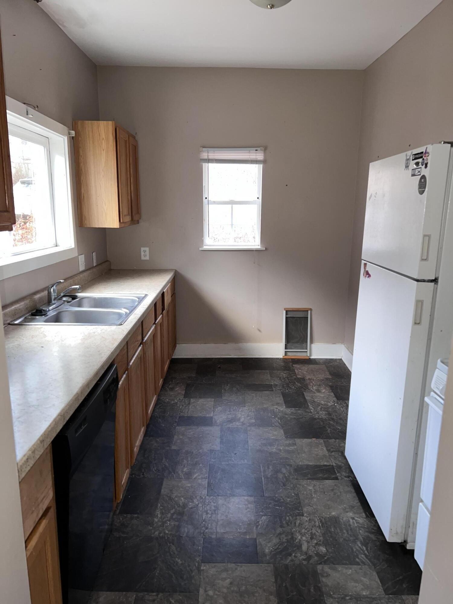 Clancy Ave Ne, Grand Rapids, MI 49503