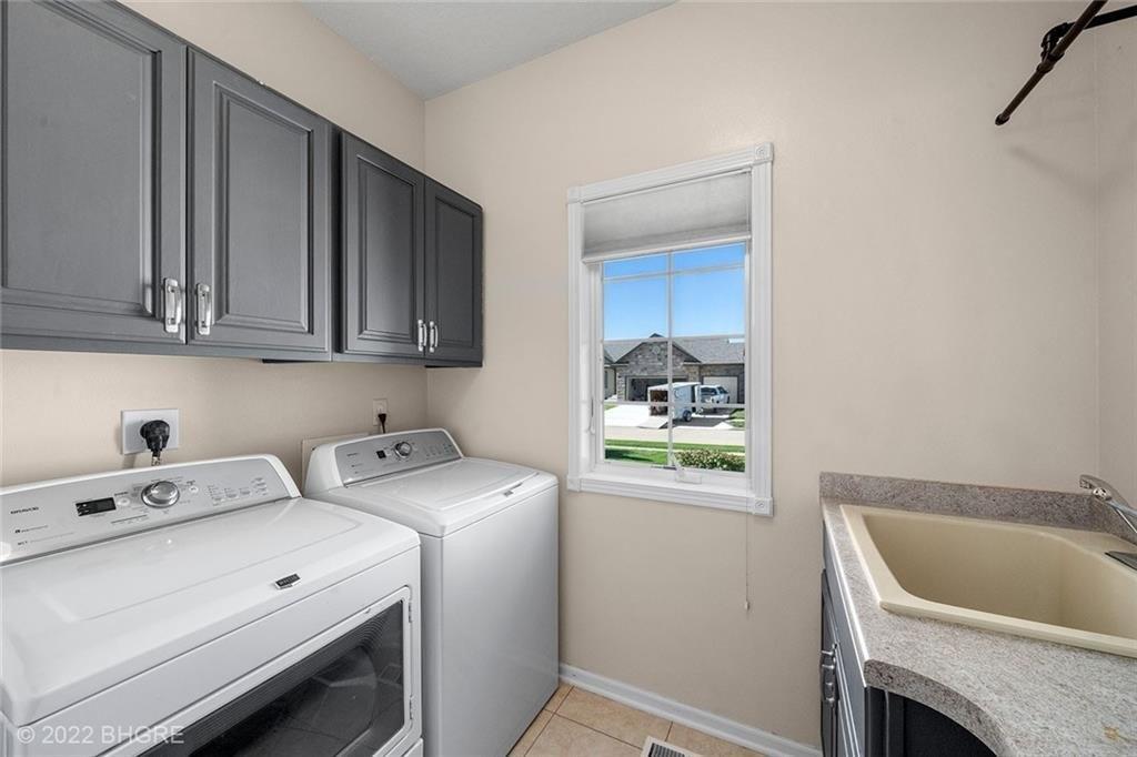 Ne Otter Ct, Ankeny, IA 50021