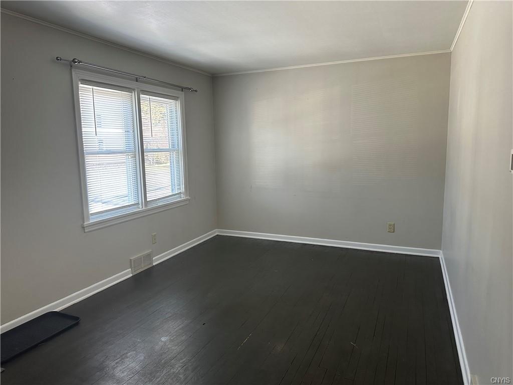Boston St, Oneida, NY 13421