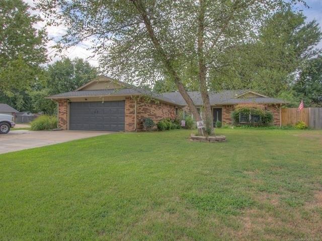 Tull Pl, Muskogee, OK 74403